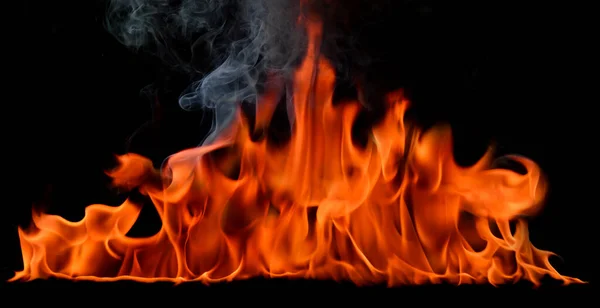 Une Flamme Brûlante Fumée Sur Fond Noir — Photo