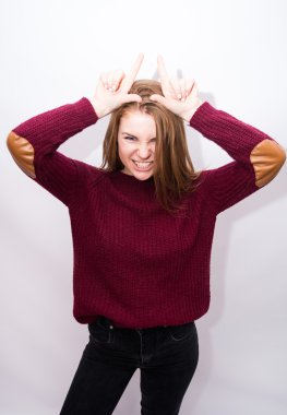 Angre eğlenceli kız