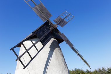 Yel değirmeni cluse kadar