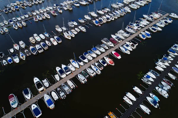 Sundbyholm Sveç Ağustos 2020 Marinada Demirlemiş Zevk Teknelerinin Hava Manzarası — Stok fotoğraf
