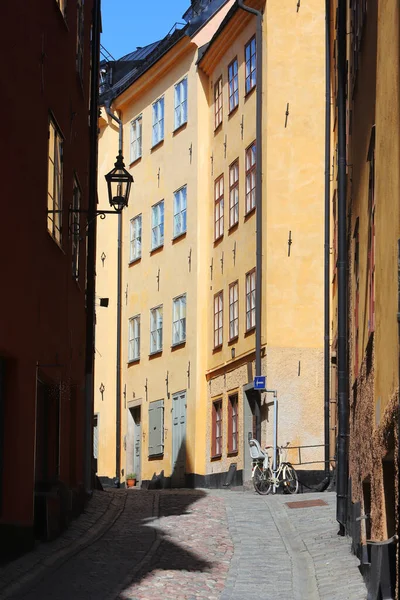 Stockholm Old Town Narrow Alley Apartment Buildings — Stockfoto