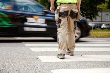 Motorlu araç sürücüleri durdurmak için gerekli