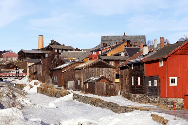Die alte Bergbaustadt roros in Norwegen — Stockfoto