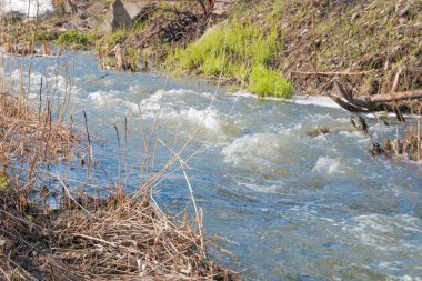Ural. Şeytanın Tepesi. Nehir
