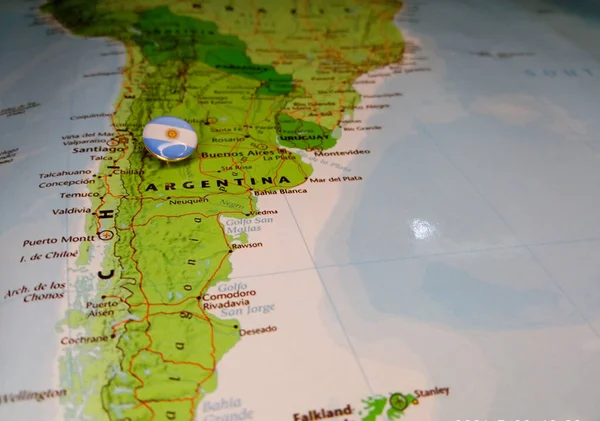 Drawing pin flag of Argentina on the map — Stock Photo, Image