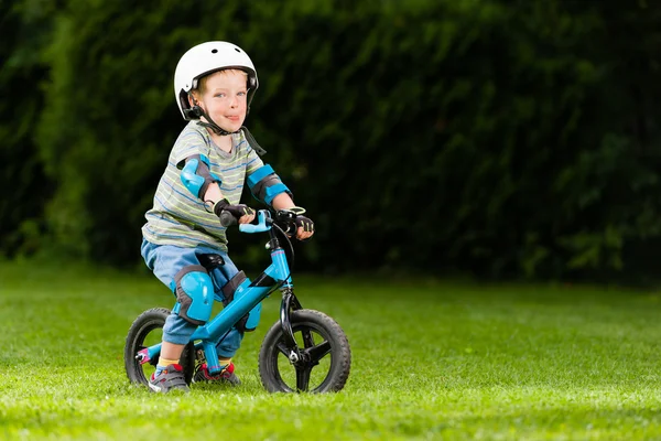 Fahrrad-Kind-Sport — Stockfoto