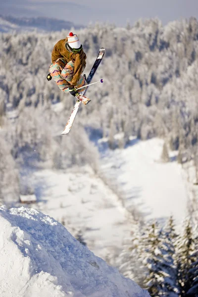 Skifahrer Freeride Extrem — Stockfoto