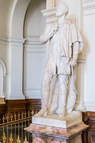 Austin, TX / USA - circa February 2016: Sam Houston Statue Monument inside Texas State Capitol in Austin, TX — стоковое фото