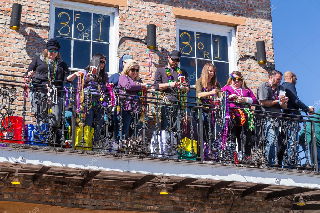 mardi gras new orleans beads