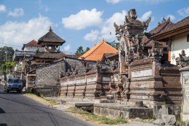 Bali, Endonezya - Ekim 2015 yaklaşık: Bali, Endonezya küçük kasaba sokaklarında