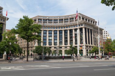 Washington, Dc/ABD - Temmuz 2015 yaklaşık: bize Navy Memorial Plaza ve deniz mirası Merkezi
