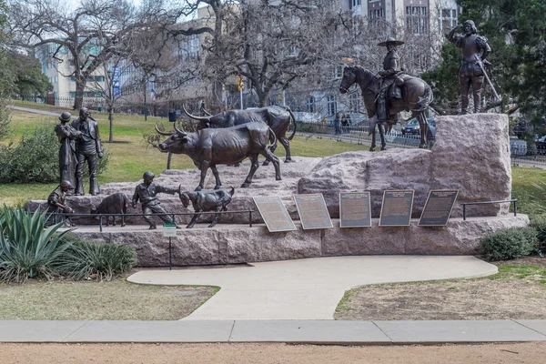 Памятник Теджано на территории Капитолия штата Техас в Остине, штат Техас — стоковое фото