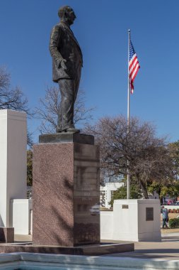 Dallas, Tx/ABD - Şubat 2016 yaklaşık: Dealey anıt Dealey Plaza Dallas, Texas