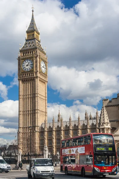 London, UK - circa March 2012: Famous double decker bus in front of Big Ben Westminster Palace in  London — Stock Photo, Image