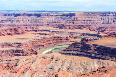 Görünümü Canyonlands Milli Parkı ölü at noktadan ve Colorado Nehri gözden kaçırmak, Utah, ABD