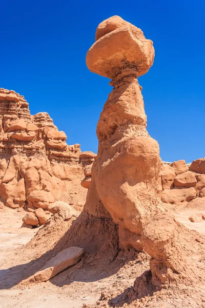 Uğursuzluk Rock pinnacles cin Valley State Park, Utah, ABD — Stok fotoğraf