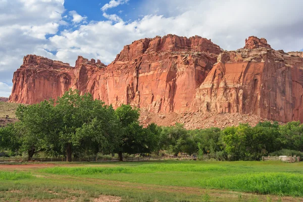 The Castle at Capitol Reef National Park, Utah,  USA — Stock Photo, Image