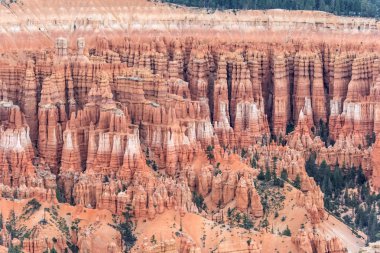Uğursuzluk Pinnacle taş, Bryce Canyon Milli Parkı, Utah, ABD