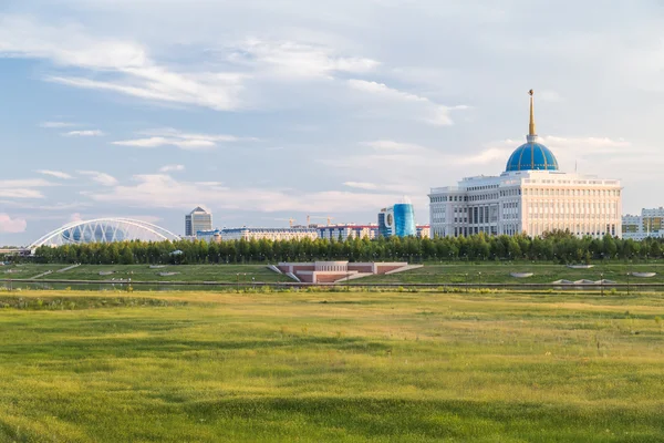 Prezidentský palác v Astana, Kazachstán — Stock fotografie