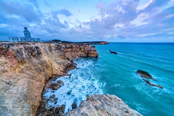 Gün batımında Los Morrillos feneri, Cabo Rojo, Puerto Rico