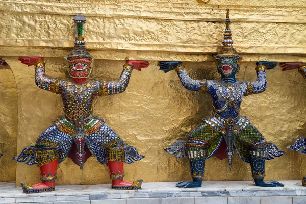 Хранители Храма Изумрудного Будды — стоковое фото