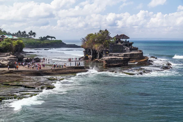 Tabanan, Bali / Indonésia - 09-25 2015: Pura Tanah Lot em Bali, Indonésia — Fotografia de Stock