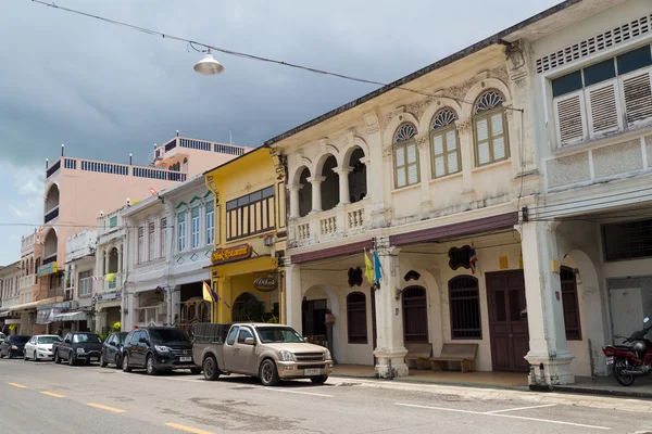 OLD TOWN PHUKET, THAILAND - CIRCA SEPTEMBER 2015: Streets of Old Town Phuket, Phuket,  Thailand — стокове фото