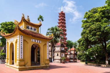 Tran Quoc Pagoda içinde karmaşık, Hanoi