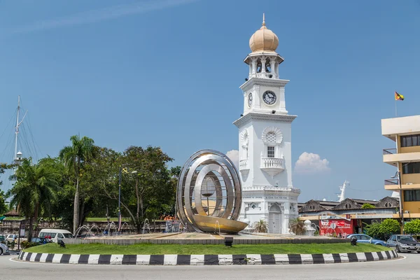 Джорджтаун, Пенанг / Малайзия - октябрь 2015 года: Мемориальная часовая башня королевы Виктории в Джорджтауне, Пенанг, Малайзия — стоковое фото
