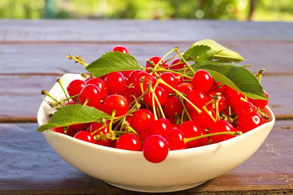 Cherries in a bowl — Stock Photo, Image
