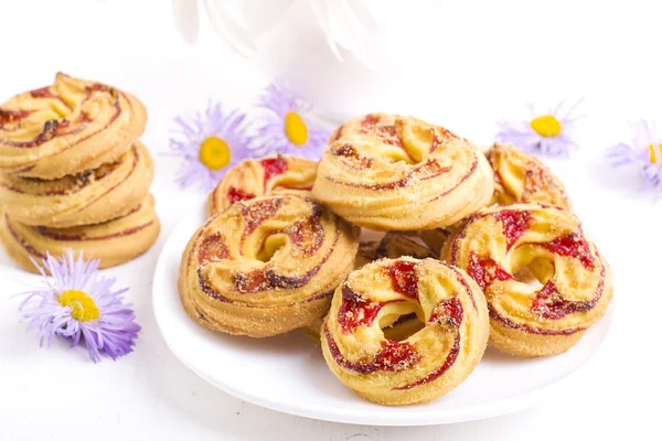 Cookies and flowers — Stock Photo, Image