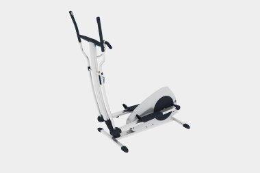 Eğitmen barbell kümesi ile