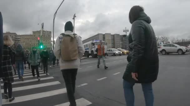 Moscou, Russie - 21 avril 2021 : Rassemblement pour la défense d'Alexeï Anatolievitch Navalny — Video