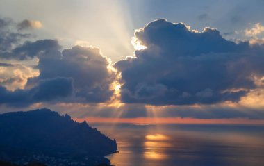 KARADAG, KRİMYA, KARADA ŞAHİÇ GÜNEŞ