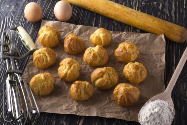 Lezzetli eklerleri, yumurta, un ve idare Mikser.