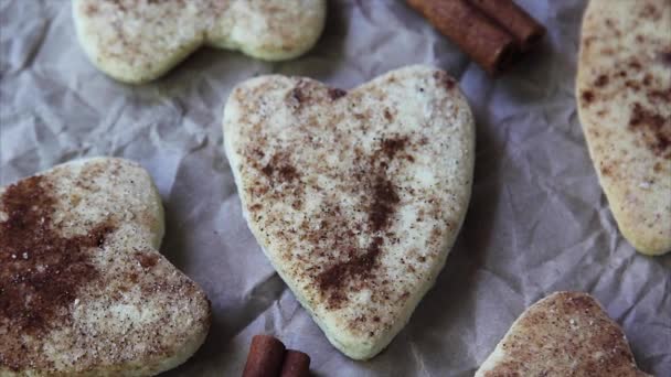 Galletas giratorias y canela, video — Vídeo de stock