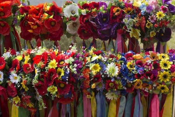 Kafa için birçok Ukraynaca dekorasyon