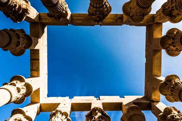 Mısır, Agilkia adasındaki Isis Tapınağı, Aswan, Mısır 'dan taşındı. Eski, tarihi