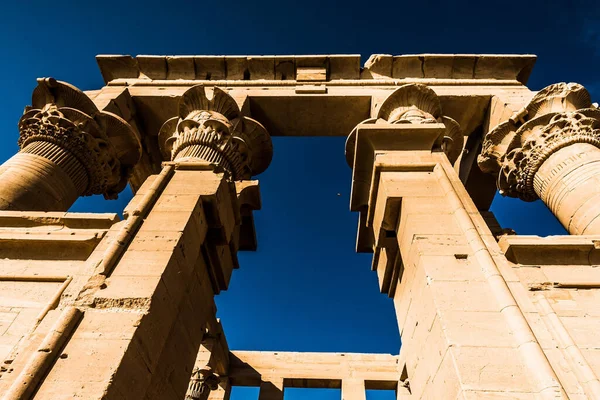 Mısır, Agilkia adasındaki Isis Tapınağı, Aswan, Mısır 'dan taşındı. Eski, tarihi