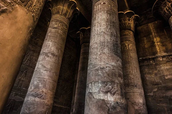 Colunas Hieróglifos Templo Khnum Esna — Fotografia de Stock