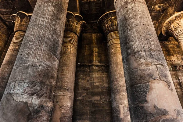 Colonnes Hiéroglyphes Dans Temple Khnum Esna — Photo