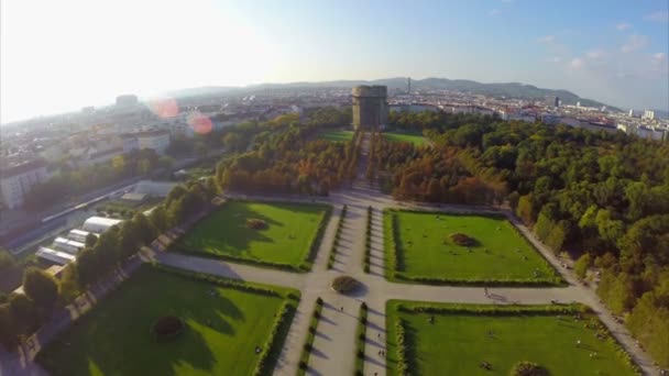 Parque de ciudad — Vídeo de stock