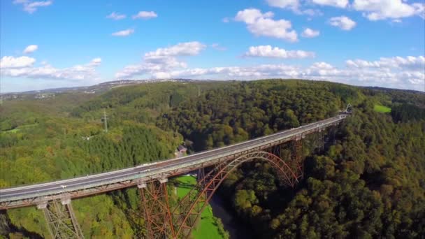 Stahlbrücke in Deutschland — Stockvideo