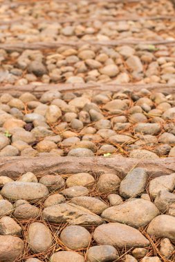 Taş düzenleme düzgün ve güzel.