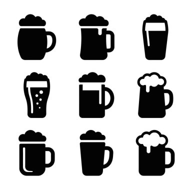 Dokuz farklı bira bardağı ve cam ikon koleksiyonu. Köpüklü basit siyah siluetler, bar menüleri, logolar veya web tasarımı için mükemmel. Vektör illüstrasyonu.