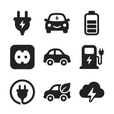 Elektrikli araçları, EV şarj istasyonlarını, prizleri, prizleri, soketleri, pilleri ve sürdürülebilir çevre dostu ulaşım kavramlarını temsil eden basit bir simge koleksiyonu.
