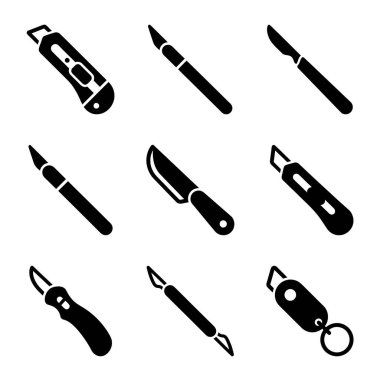 Çeşitli kesme araçlarını temsil eden dokuz adet siyah kabartma simgesi. Koleksiyonda hizmet bıçakları, neşterler, ustalık bıçakları ve farklı amaçlar için bir cep makası yer alıyor..