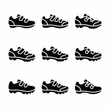 Dokuz farklı spor ayakkabısı ve koşu ayakkabısı ikonu koleksiyonu. Bu siyah ve beyaz vektör siluetleri spor, fitness ve yaşam tarzı tasarım projeleri için mükemmeldir..