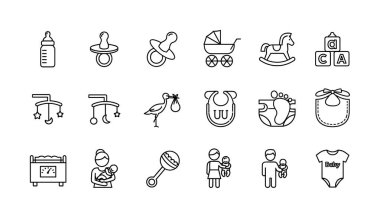 Bir şişe, emzik, bebek arabası, oyuncaklar ve giysi gibi çeşitli bebek malzemelerini temsil eden el yapımı taslak tarzı ikonlar. Beyaz bir arkaplanda izole edilmiş.
