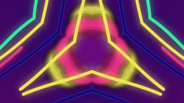 Sarı, pembe ve yeşil renkli koyu mor arkaplanda parlayan neon çizgilerden oluşan büyüleyici, kusursuz, soyut geometrik desenler döngüsü. VJ setleri ve gelecekteki görseller için ideal.